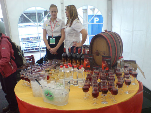 Promocija vina Cvi�ek
